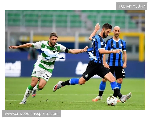 博洛尼亚战平萨索洛，中游球队积分紧咬